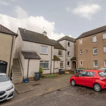 Rent this 2 bed apartment on South Gyle Mains in City of Edinburgh, EH12 9ES