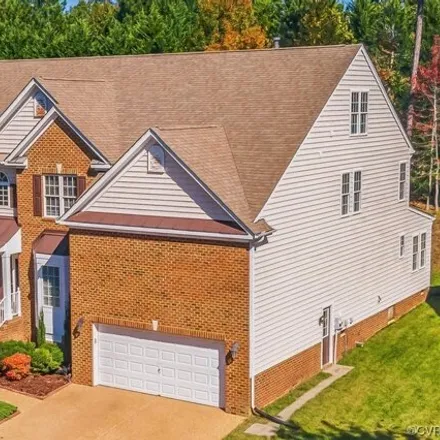 Buy this 6 bed house on 1319 Gravatt Way in Chesterfield County, VA 23114