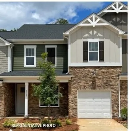 Buy this 4 bed loft on 1327 Rhyne Road in Mecklenburg County, NC 28214