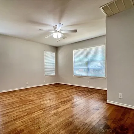 Image 3 - 11228 Wyatt Street, Dallas, TX 75218, USA - House for rent