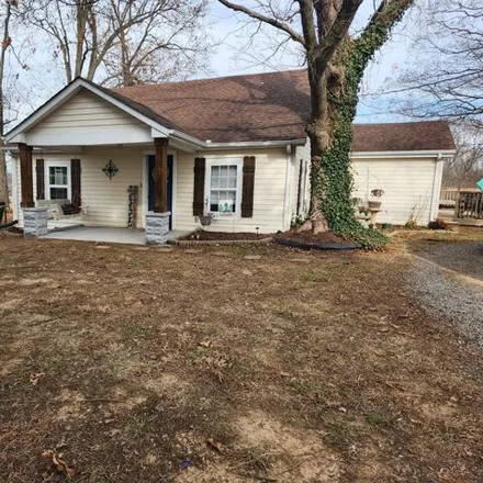 Buy this 3 bed house on unnamed road in Robertson County, TN