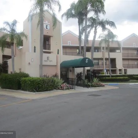 Buy this 2 bed condo on 7363 Fairfax Drive in Tamarac, FL 33321