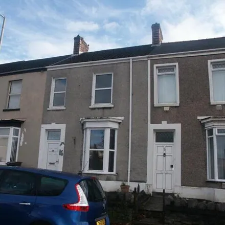 Buy this 3 bed townhouse on London Road in Neath, SA11 1HN