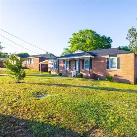 Image 3 - 1605 7th St S, Phenix City, Alabama, 36869 - House for sale
