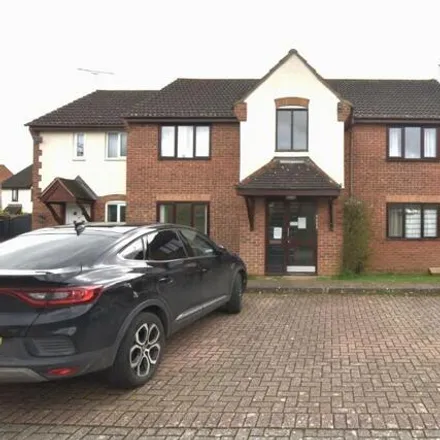 Image 1 - Lapwing Close, Bicester, OX26 6XR, United Kingdom - Apartment for rent