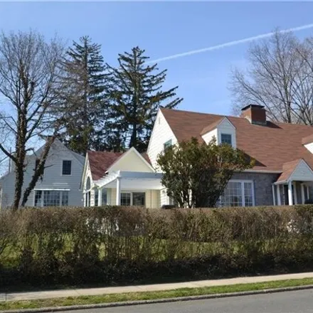 Image 2 - 144 Piermont Avenue, Village of Grand View-on-Hudson, Village of Nyack, NY 10960, USA - House for rent