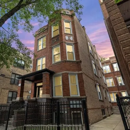 Rent this 2 bed house on 2346 West Thomas Street in Chicago, IL 60622