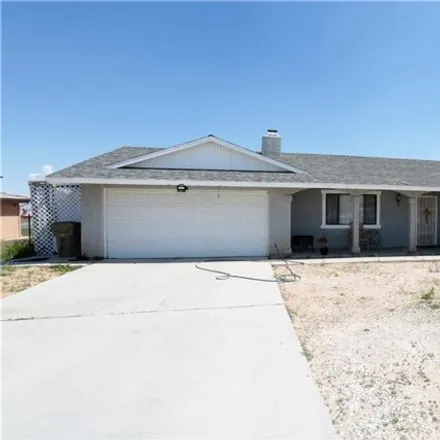 Buy this 3 bed house on 11963 Hickory Avenue in Hesperia, CA 92345