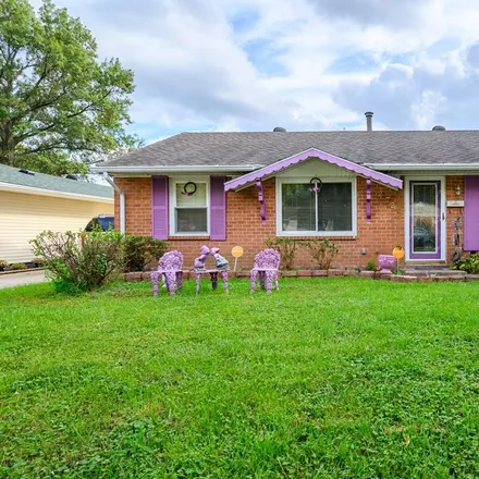 Buy this 3 bed house on 2726 West 9th Street in Owensboro, KY 42301