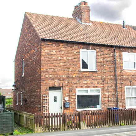 Buy this 2 bed house on Bondgate in Selby, YO8 3LX