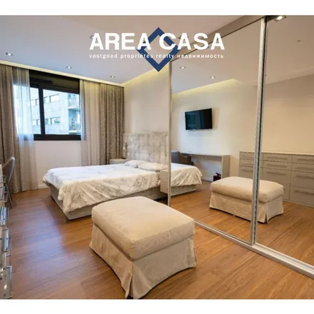 Rent this 3 bed apartment on Escola Les Acàcies in Carrer de Lope de Vega, 08001 Barcelona