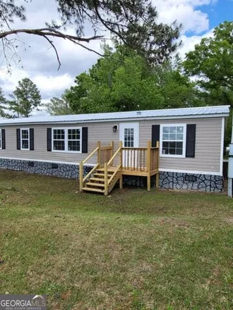 Buy this studio apartment on 198 Lark Drive in Crisp County, GA 31015