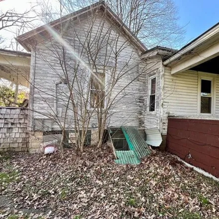 Image 7 - Maxwell Street, West Milford, Harrison County, WV 26451, USA - House for sale