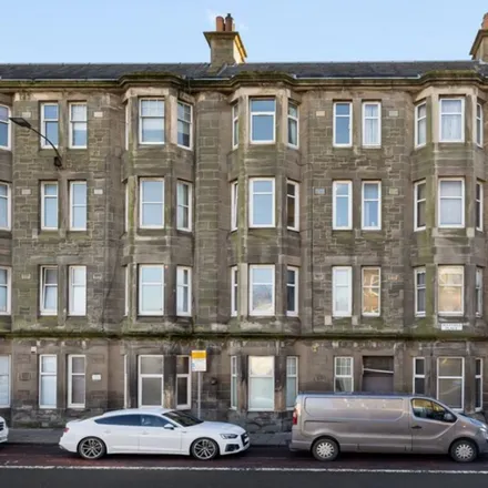 Rent this 2 bed apartment on Farmer Autocare in St John's Road, City of Edinburgh