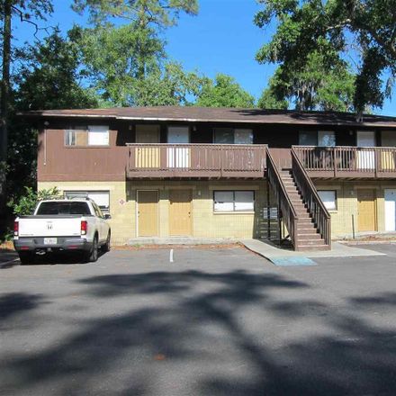Rent this 1 bed apartment on SW 4 Pl in Gainesville, FL