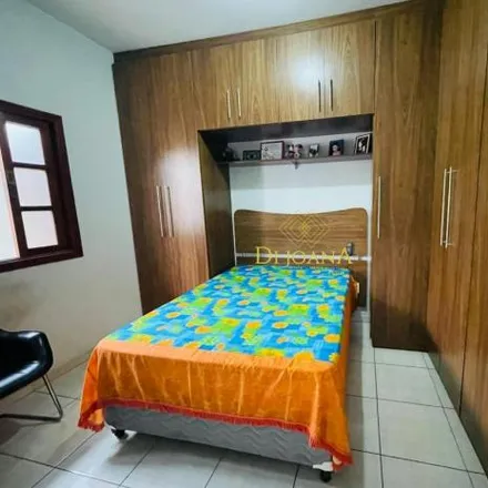 Buy this 4 bed house on Rua Leosino de Oliveira in Regional Centro, Betim - MG