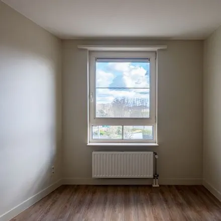 Rent this 2 bed apartment on Kerkplein 4-5 in 9250 Waasmunster, Belgium