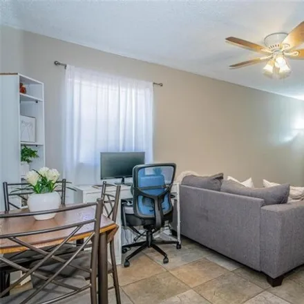 Image 4 - Bayshore Villas, West Tennessee Avenue, Tampa, FL 33629, USA - Condo for sale