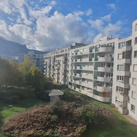 Image 7 - 86 Rue de Stalingrad, 38100 Grenoble, France - Apartment for rent