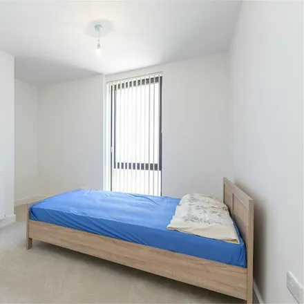 Image 7 - Goodway Gardens, Blair Street, London, E14 0JL, United Kingdom - Apartment for rent