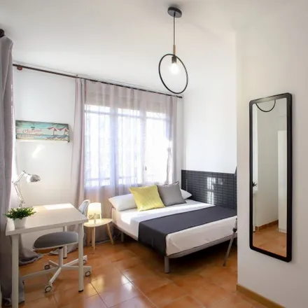 Rent this 6 bed room on unnamed road in 46008 Valencia, Spain