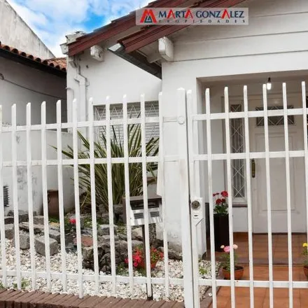 Buy this 3 bed house on Viamonte 384 in Lomas del Millón, 1704 Ramos Mejía