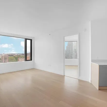 Image 5 - City Point, 445 Albee Square, New York, NY 11201, USA - Apartment for rent