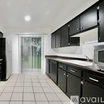 Image 1 - 2904 Rubideaux St, Unit 2 - Apartment for rent