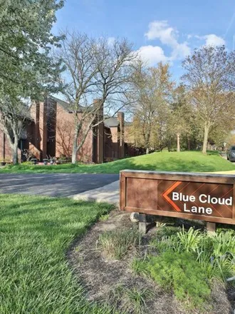 Buy this 3 bed condo on 5451 Blue Cloud Lane in Columbus, OH 43081