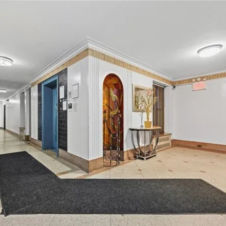 Image 5 - 398 Oliver St Unit 6hh, New York, 10458 - Apartment for sale