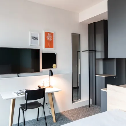 Image 3 - sylc Apartmenthotel, Kronsaalsweg 88, 22525 Hamburg, Germany - Apartment for rent