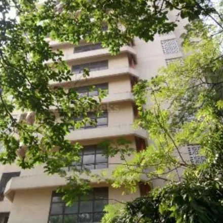Image 1 - Pinnaroo, Padmashree Mohammed Rafi Marg (16th Road), H/W Ward, Mumbai - 400050, Maharashtra, India - Apartment for sale