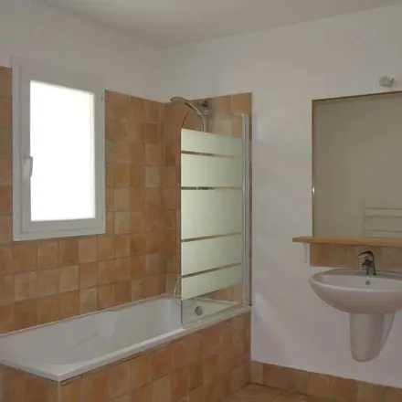 Rent this 4 bed apartment on Chemin d'Andezon in 30390 Estézargues, France