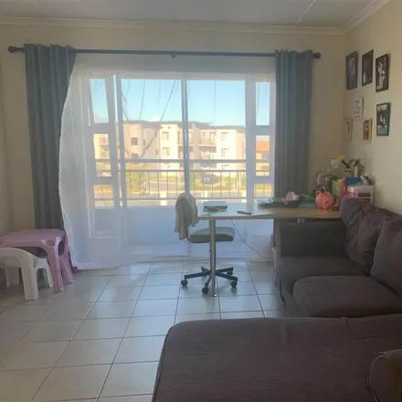 Image 3 - 21 Cinnebar St, Burgundy Estate, Cape Town, 7441, South Africa - Apartment for rent