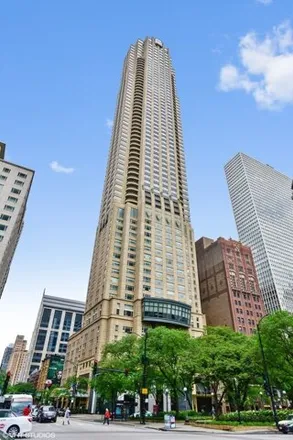 Buy this 6 bed condo on 800 N Michigan Ave Ph 67 in Chicago, Illinois