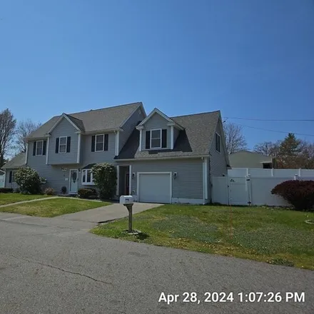 Buy this 3 bed house on 106 Leonard Avenue in Dracut, MA 01826