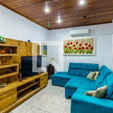 Rent this 4 bed house on Rua L eblon in Guilhermina, Praia Grande - SP