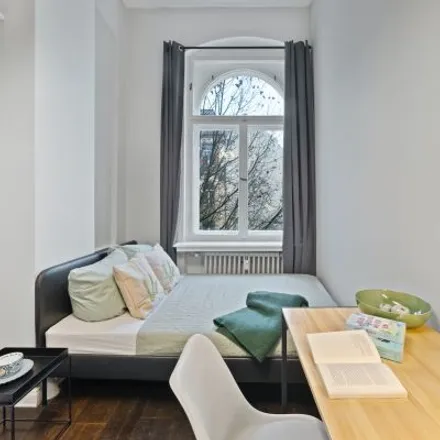 Rent this studio apartment on Motzstraße 19 in 10777 Berlin, Germany