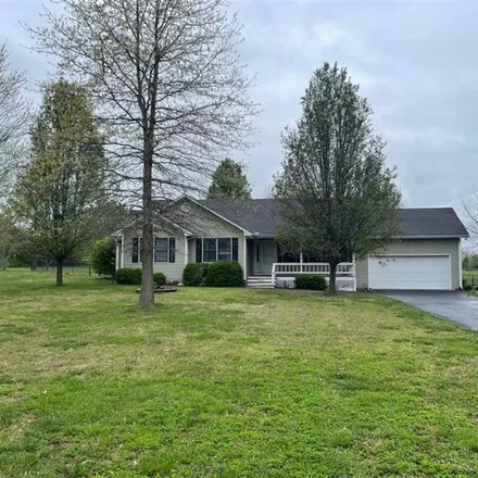 Buy this 3 bed house on 1657 Hayes Road in Warren County, KY 42103