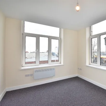 Image 3 - The Bombay Duck, Hessle Road, Hull, HU3 4LB, United Kingdom - Apartment for rent