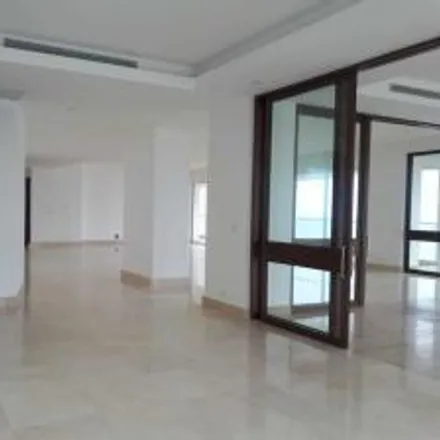 Rent this 4 bed apartment on Financial Park Tower in Avenida de la Rotonda, Parque Lefevre
