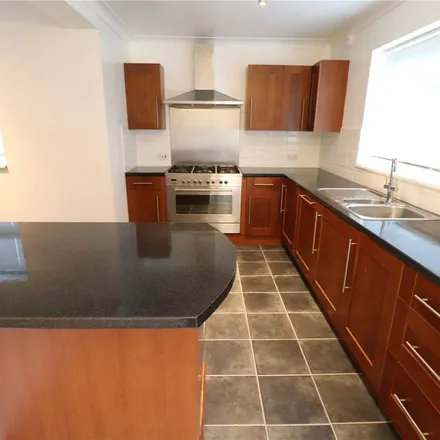 Rent this 3 bed apartment on 30 Rosemead Avenue in Pensby, CH61 9NN