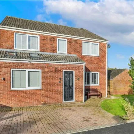 Buy this 4 bed house on Kingstonia Gardens in Ripon, HG4 1TE