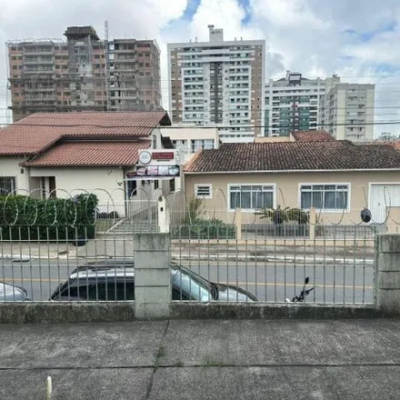 Rent this 4 bed house on Rua Celso Bayma in Barreiros, São José - SC