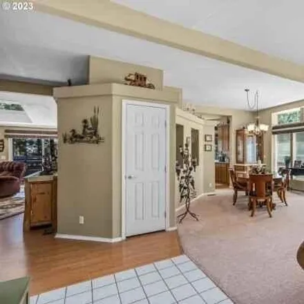 Image 2 - 15176 Ponderosa Loop, Deschutes County, OR 97739, USA - Apartment for sale