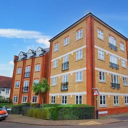 Rent this 2 bed room on 76 Albany Gardens in Colchester, CO2 8HU