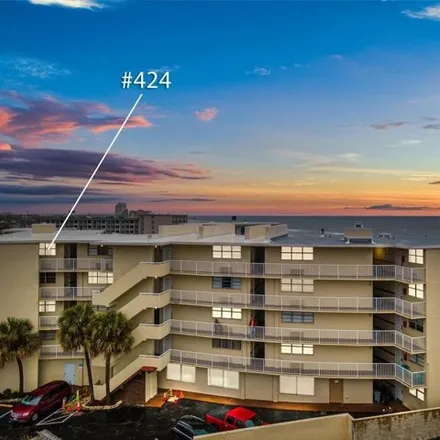 Buy this 1 bed condo on Sea Dip Beach Resort and Condominiums in South Atlantic Avenue, Daytona Beach