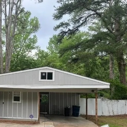 Buy this 3 bed house on 3057 Marwood Drive in Jackson, MS 39212