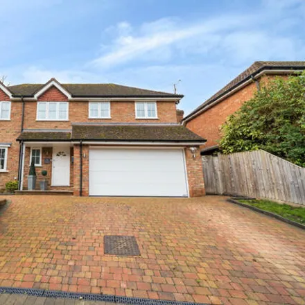Buy this 4 bed house on Roberts Wood Drive in Chalfont St Peter, SL9 0NH
