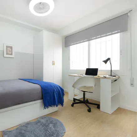 Rent this studio room on Carrer de Rodríguez Cepeda in 44, 46021 Valencia
